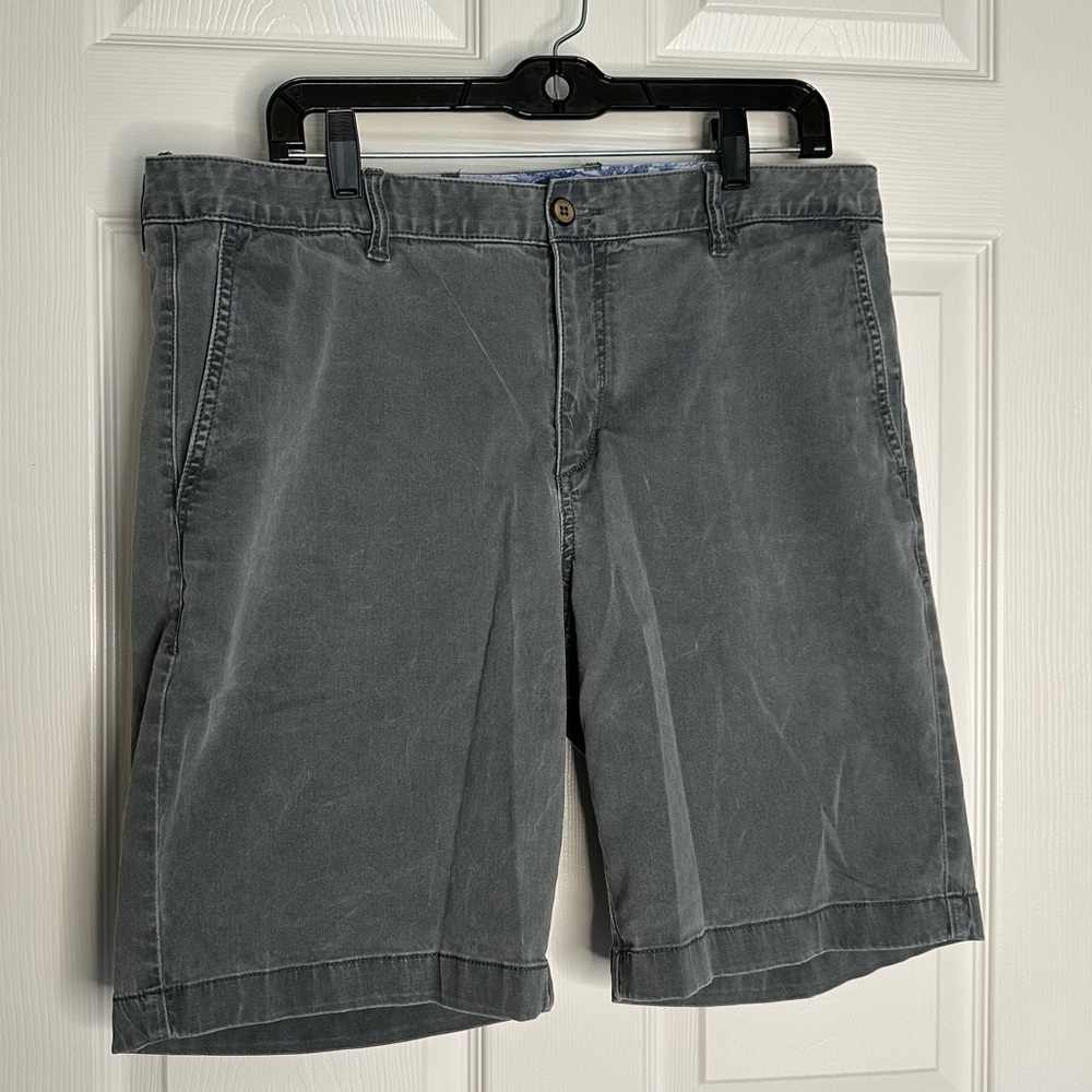 Tommy Bahama Boracay Chino Shorts 9in In Seam | Men’s Size 36